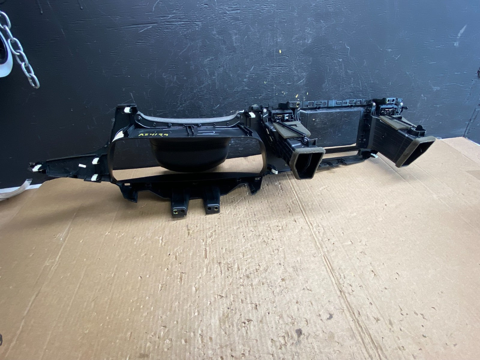 2015 to 2017 Hyundai Sonata Speedometer Cluster Bezel Trim W/ Air Vent AE4199 DG2