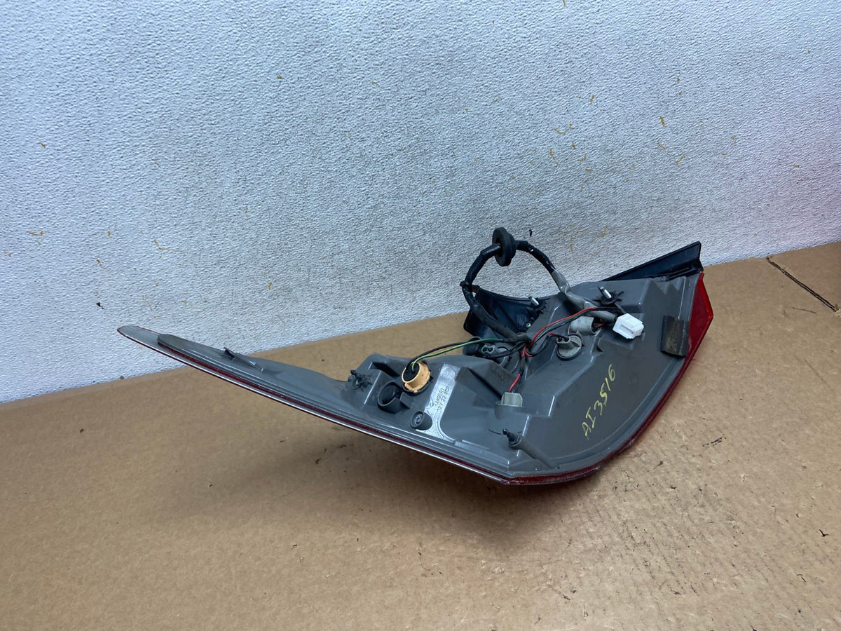 2009 2010 2011 Nissan Maxima Right Passenger RH Side Tail light AI3516 LK8