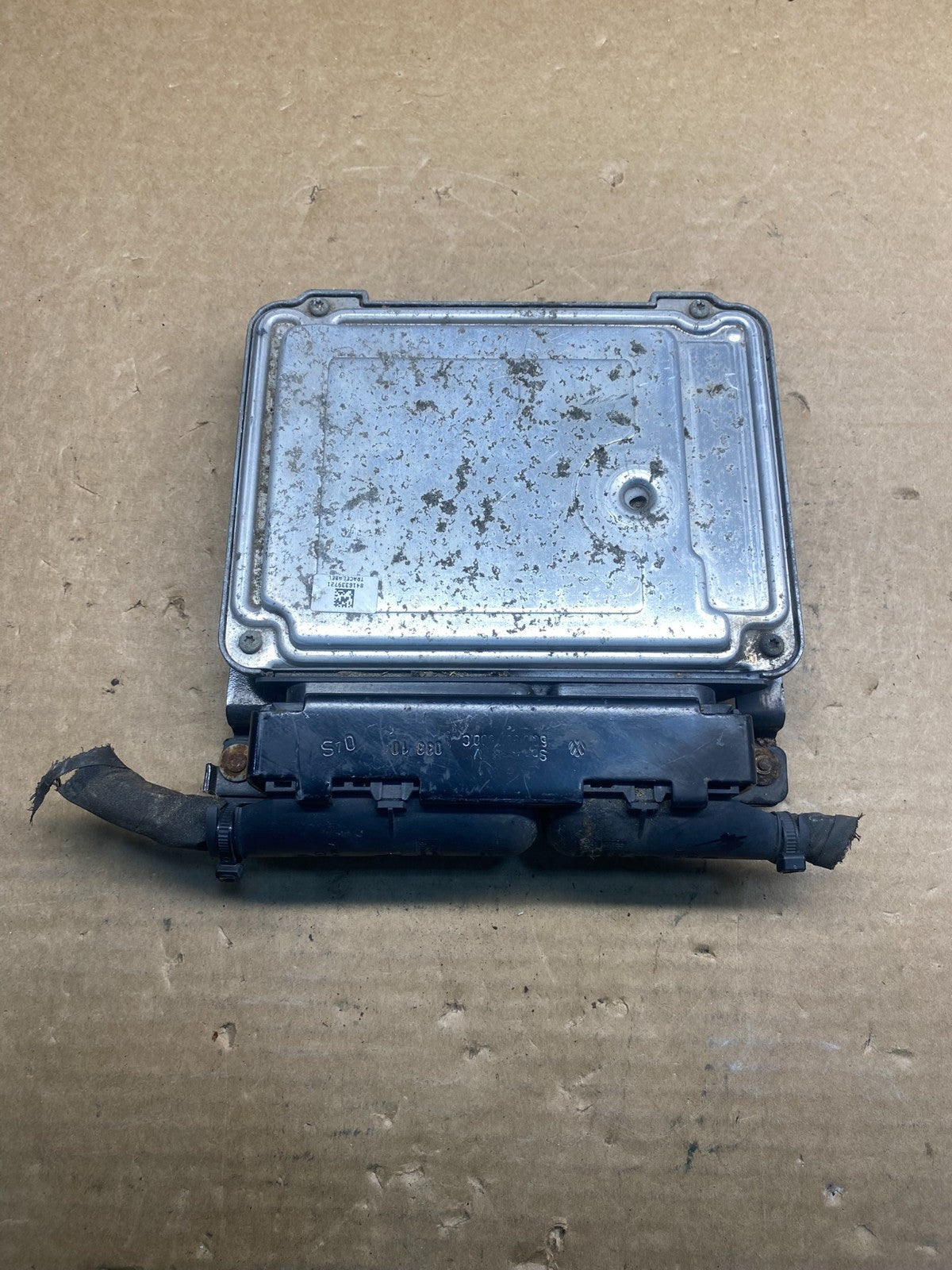 2011 Volkswagen Tiguan 2.0L Turbo Engine Computer Ecu Pcm Ecm Pcu af6625 DG1