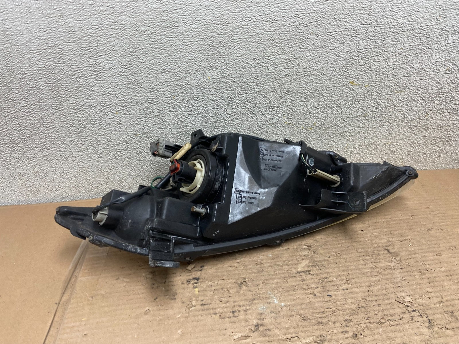 2003 to 2007 Nissan Murano Right Passenger RH Headlight Halogen AA9569 DW4