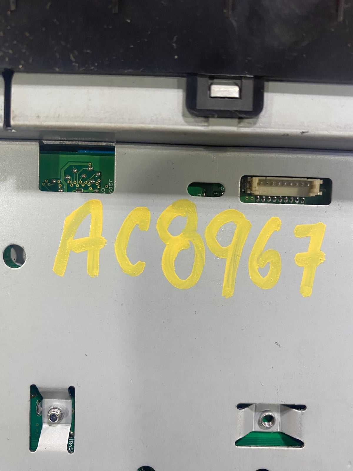 2011 to 2012 Hyundai Sonata Am Fm Cd Player Radio Receiver AC8967 DG7