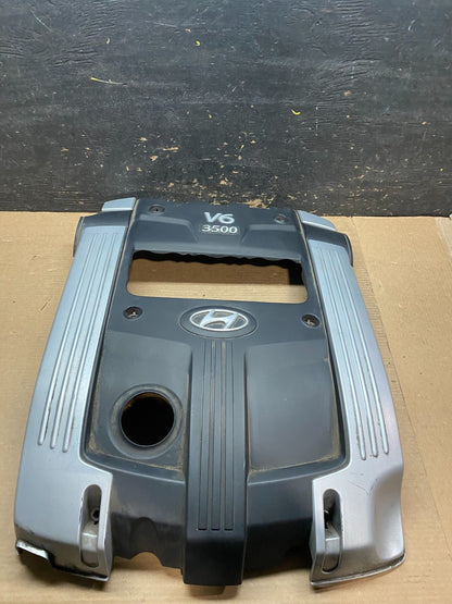 2001 to 2005 Hyundai XG350 V6 Engine Motor Cover V7042 DG0