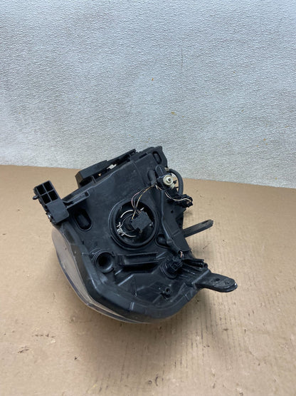 2008 to 2012 Nissan Versa Headlight Right Passenger Rh Side AB5995 DW5