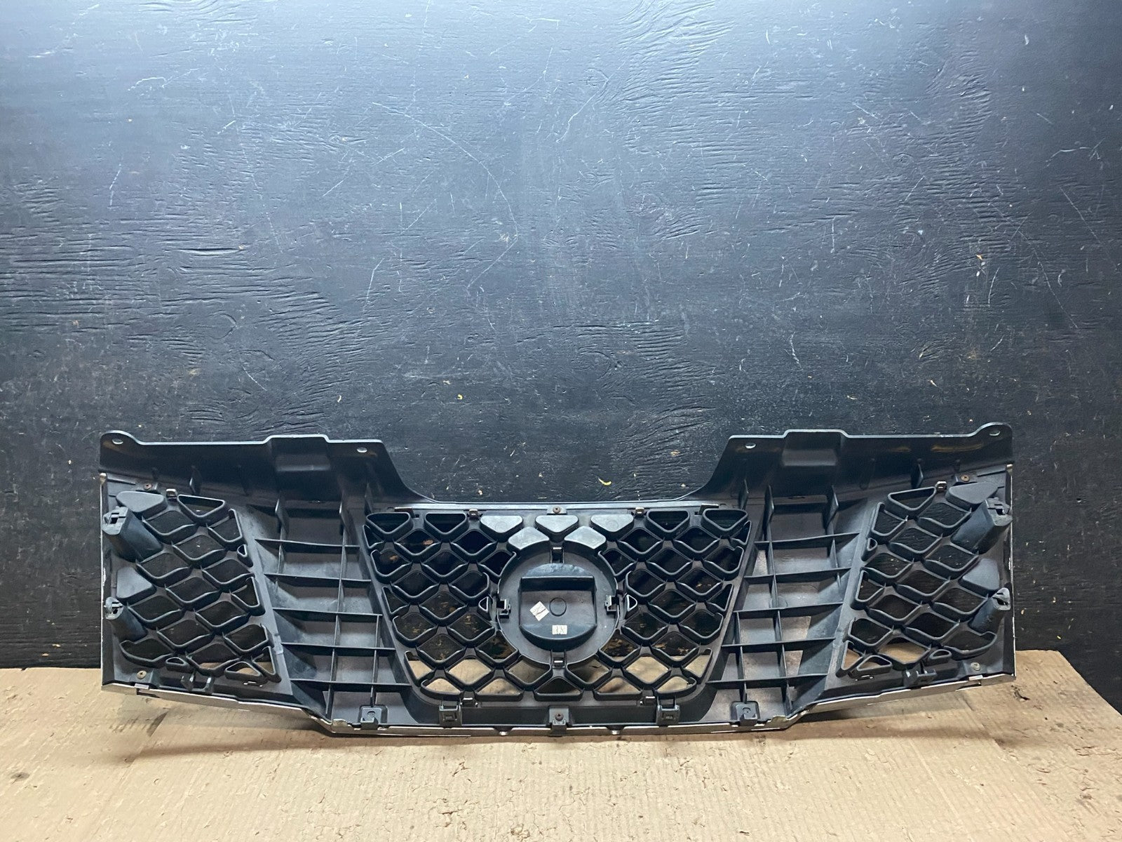 2005 2006 2007 Nissan Pathfinder Chrome Front Upper Grill Grille Oem X8290 DG3