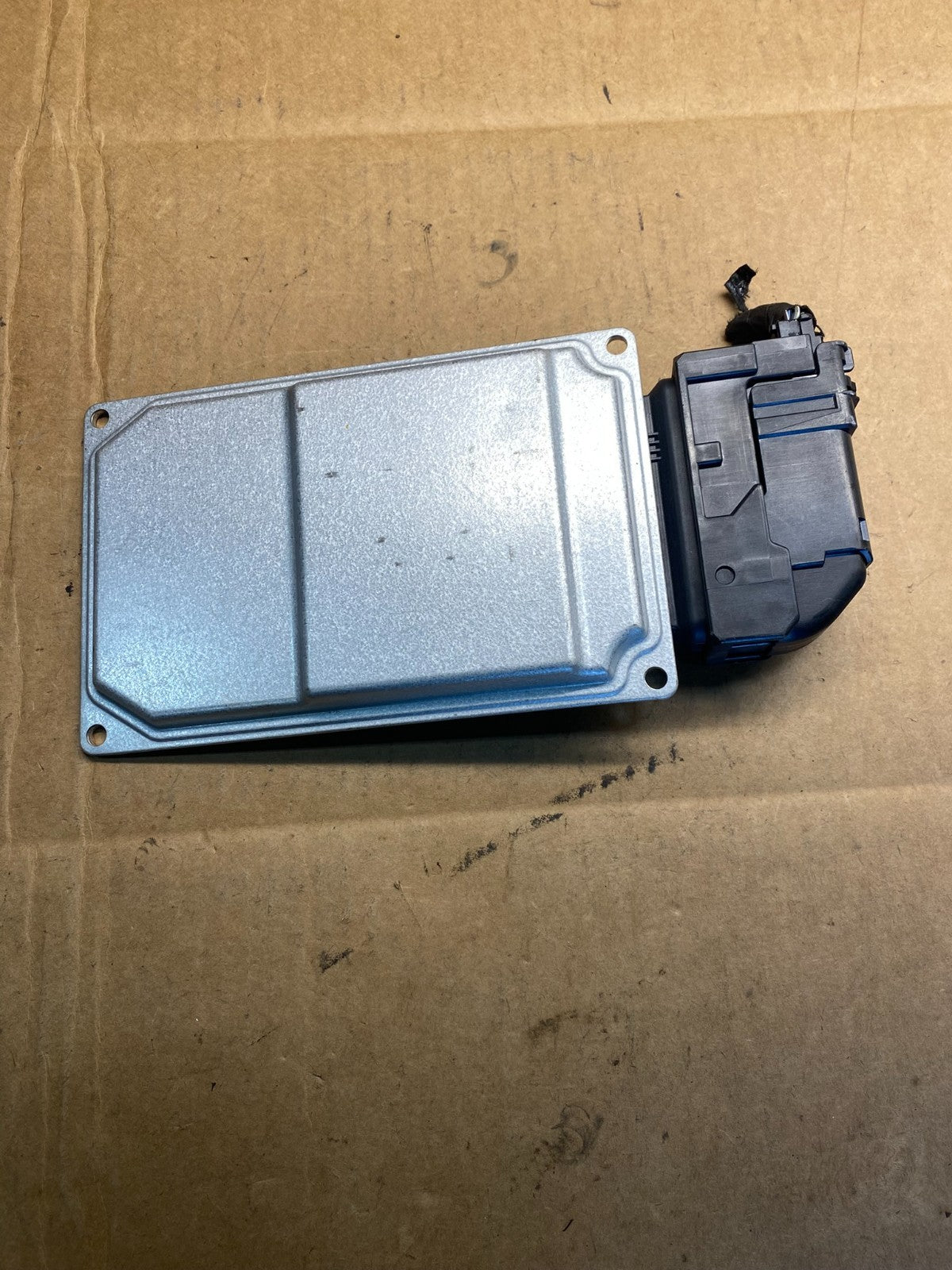 2015 - 2019 Cadillac XTS Electronic Air Ride Suspension Control Module ab3649 DG0