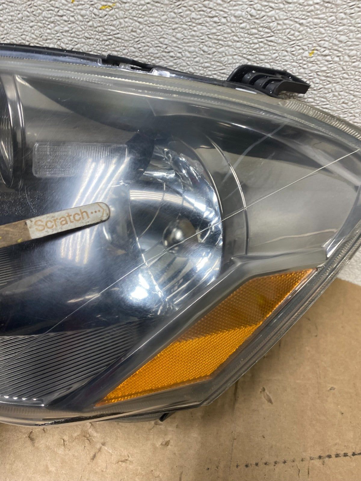 2005 to 2006 Nissan Altima Left+Right Side Set Halogen Headlights X2568 DW6