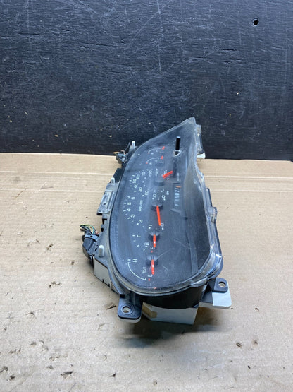 2006 Ford E350 Gauge Speedometer Cluster ah7545 DG1