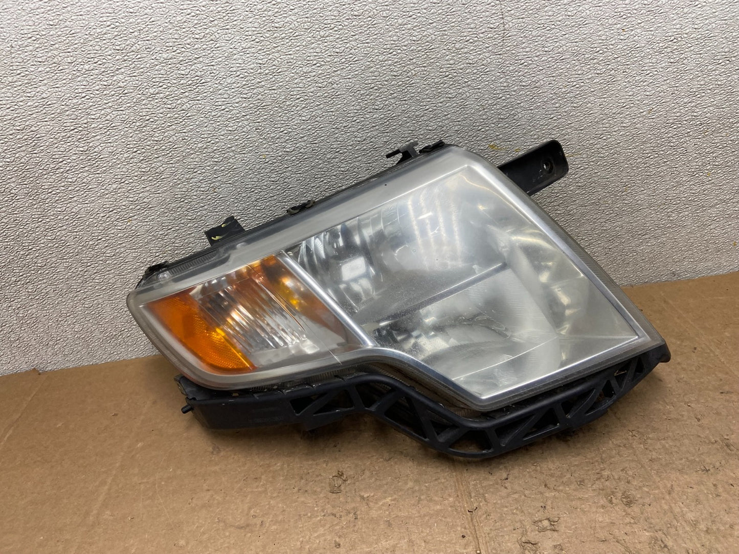 2007 to 2010 Ford Edge Right Passenger RH Halogen Headlight AA5086 DW0