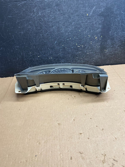 2000 to 2002 GMC Yukon Denali Cluster Gauge Speedometer AI3015 DG3