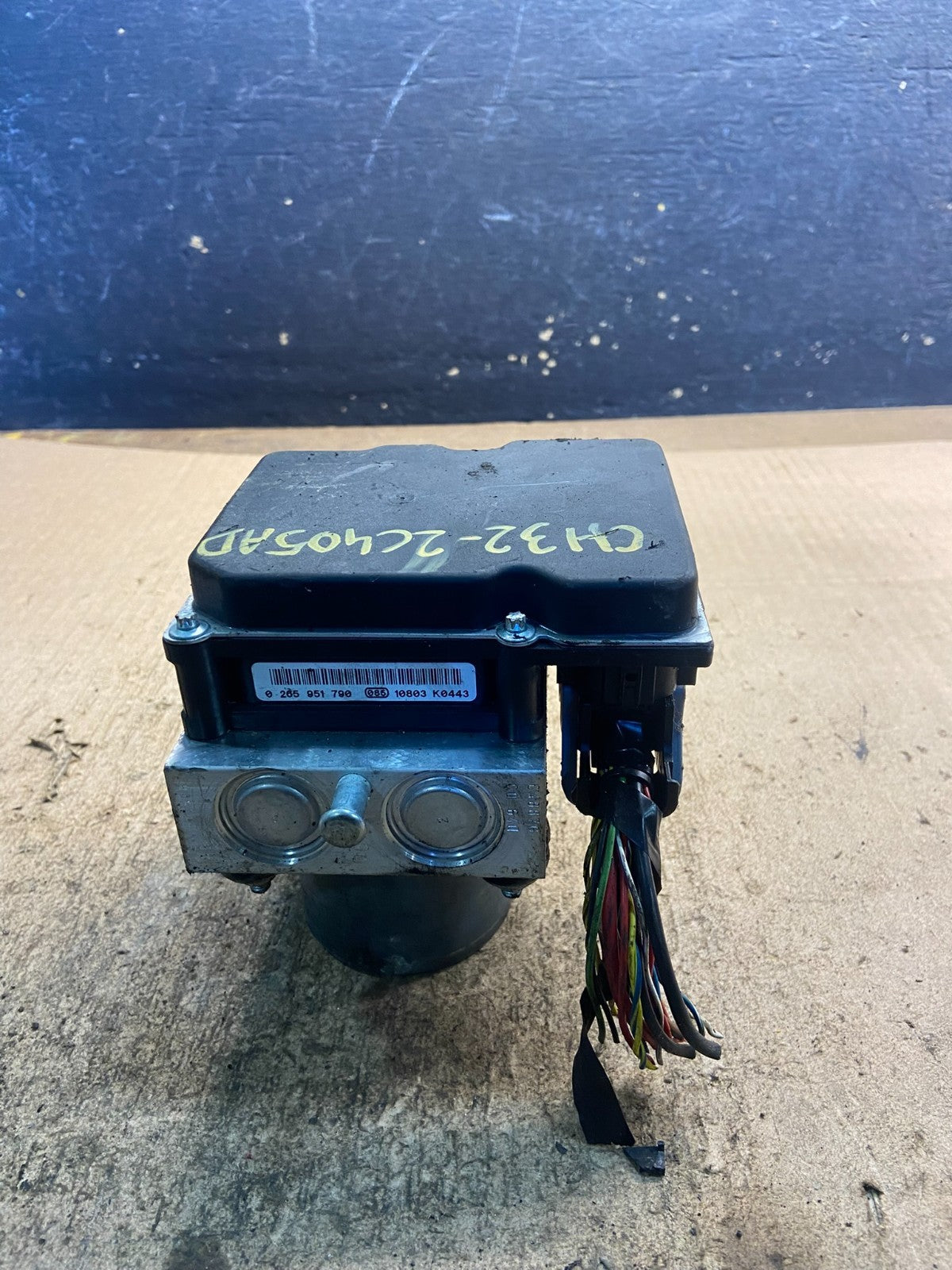 2012 to 2013 Land Range Rover LR4 Anti Lock Brake Pump Abs Modulator z8930 DG3