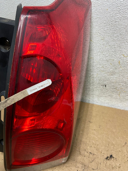 2004 to 2009 Nissan Quest Right Passenger RH Side Tail Light AI3677 LK4
