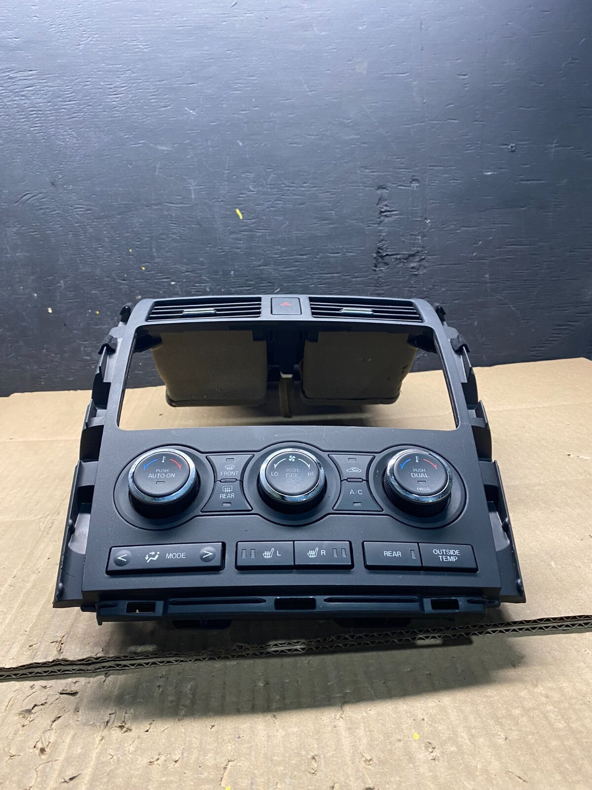 2010 - 2015 Mazda CX-9 Radio Dash Trim Bezel W/Vent AC Climate Control i5198 DG11