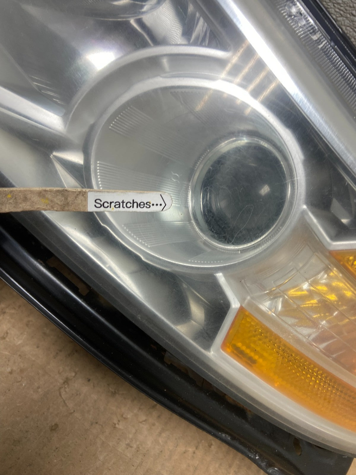2011 to 2013 Honda Odyssey Front Left Driver LH Headlight Halogen AA6267 DW3