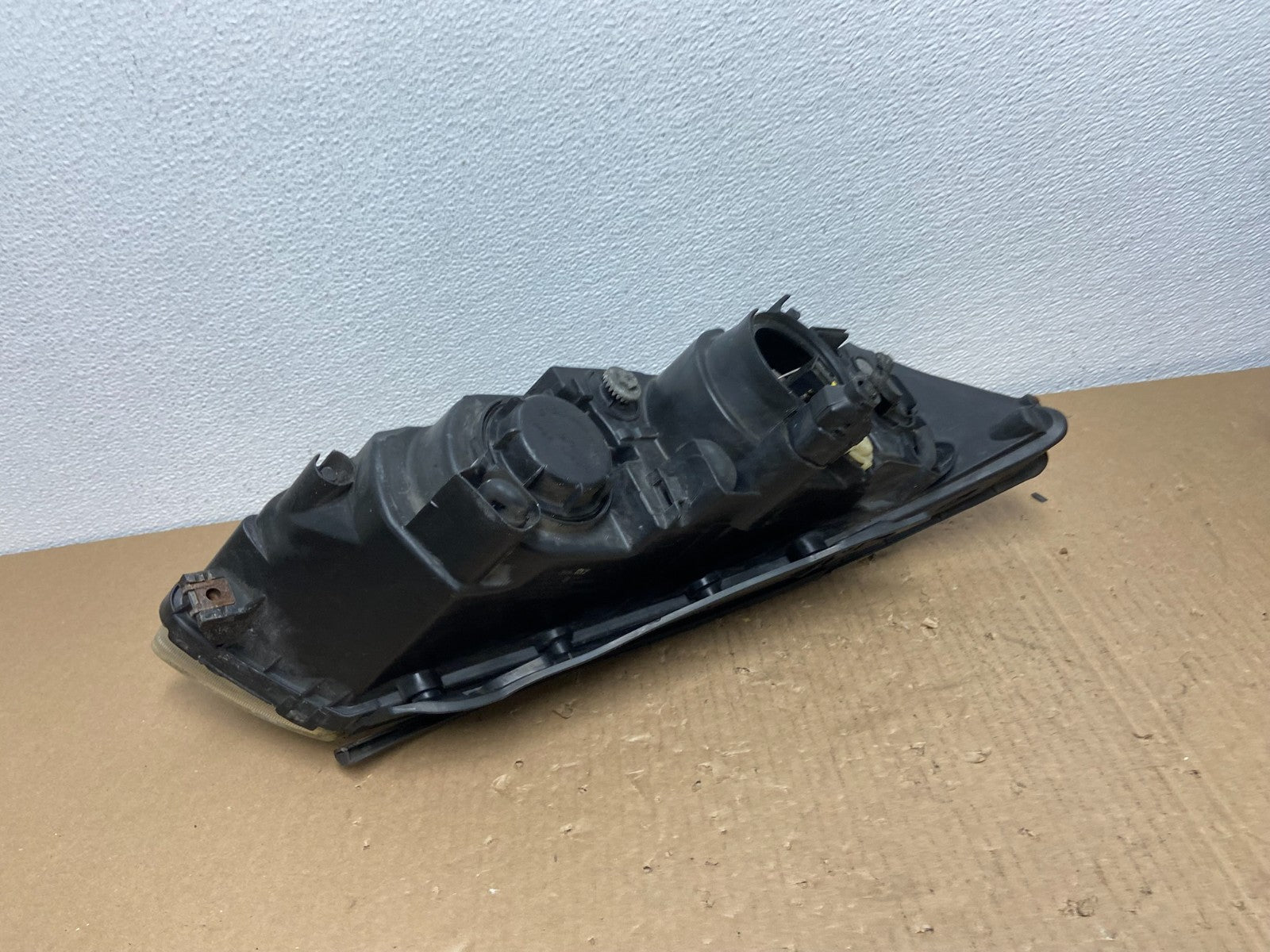 2006 to 2008 Hyundai Sonata Left Driver LH Side Headlight Halogen Oem AB6600 DW4