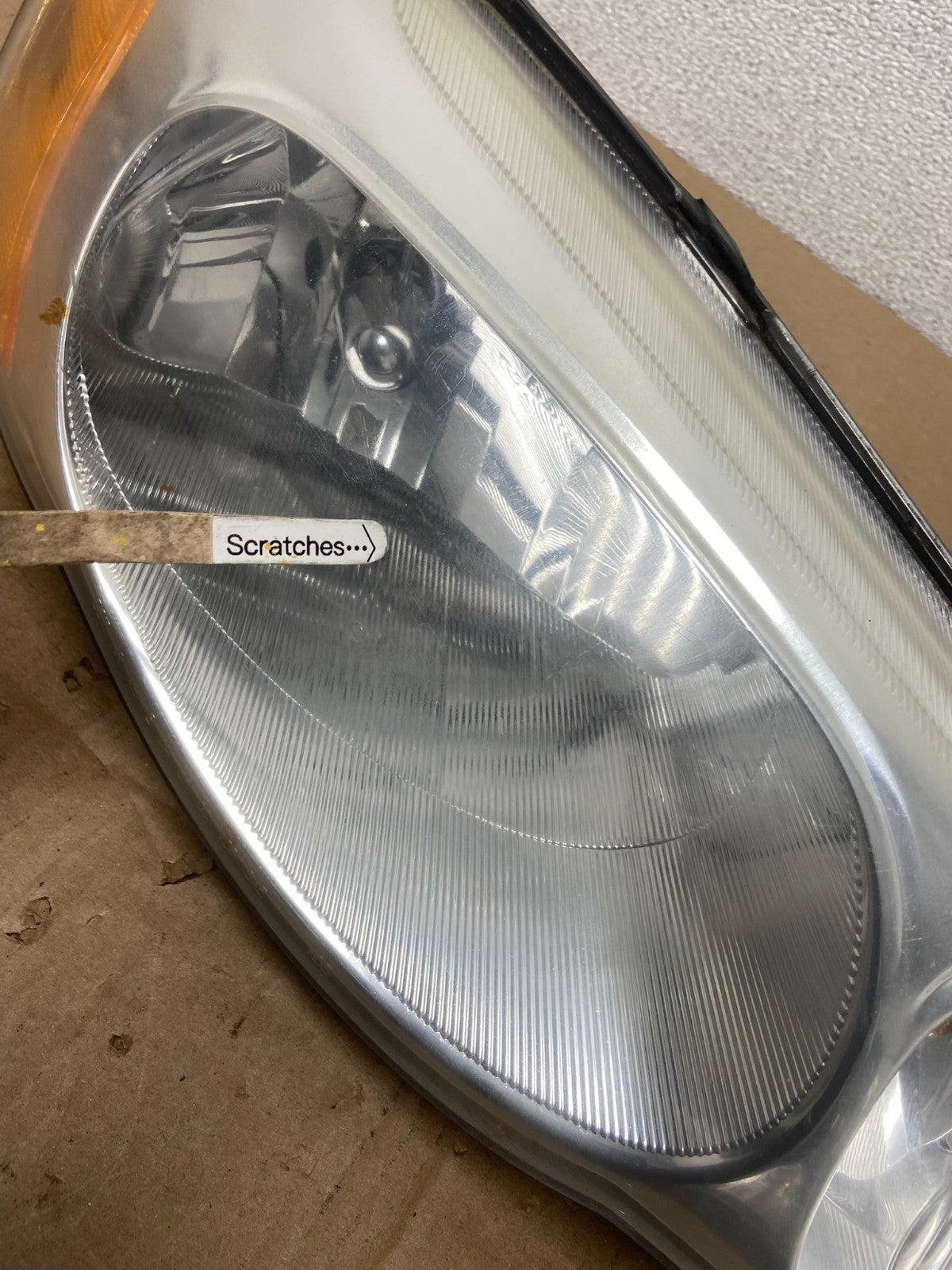 2004 2005 2006 Chrysler Sebring Right Passenger Side Halogen Headlight AB6180 DW3