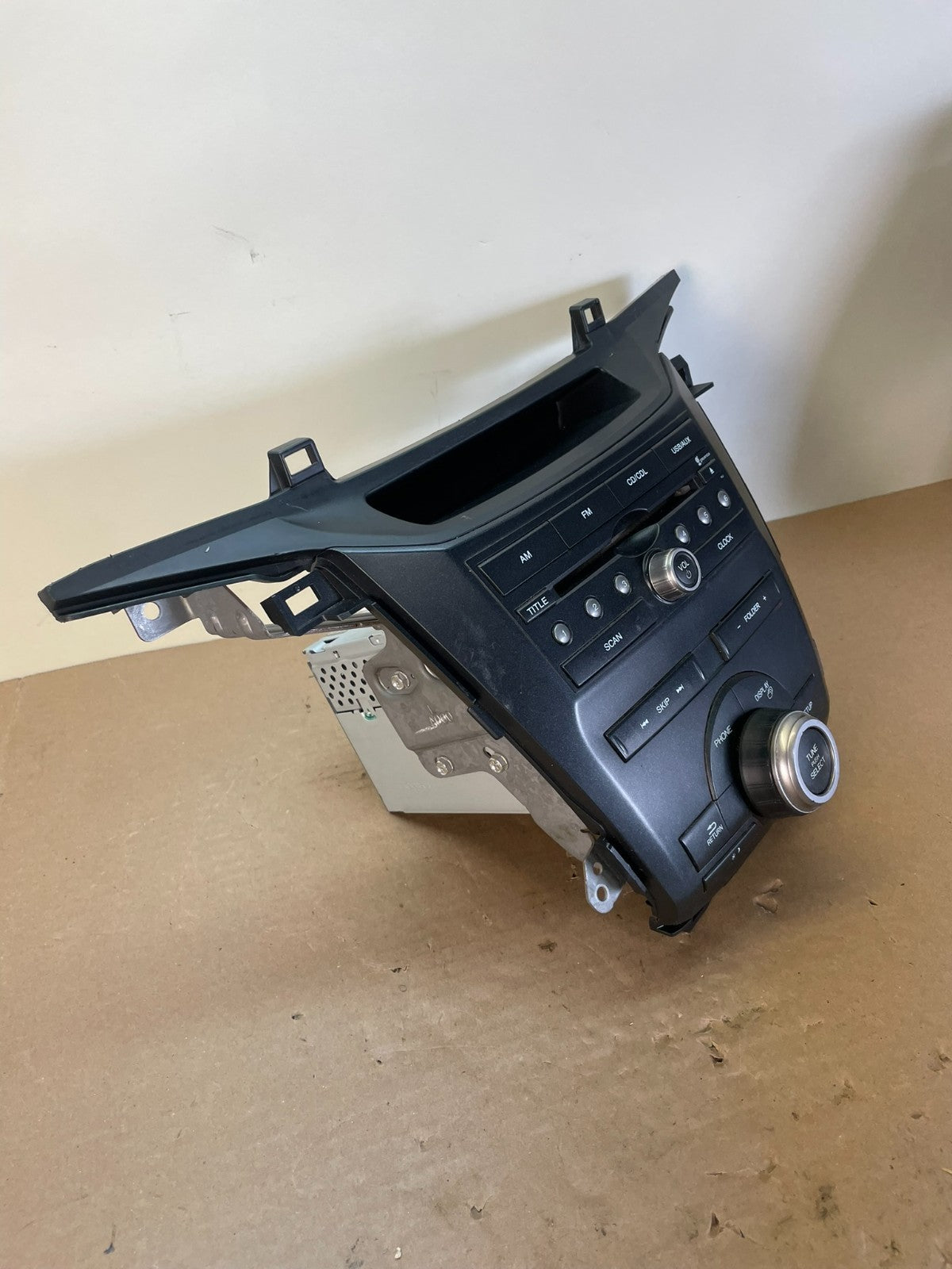 2011 to 2013 Honda Odyssey Radio AM/FM Control Panel AI0588 DG1