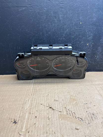2007 to 2013 Chevrolet Silverado Suburban Cluster Gauge Speedometer AE18740