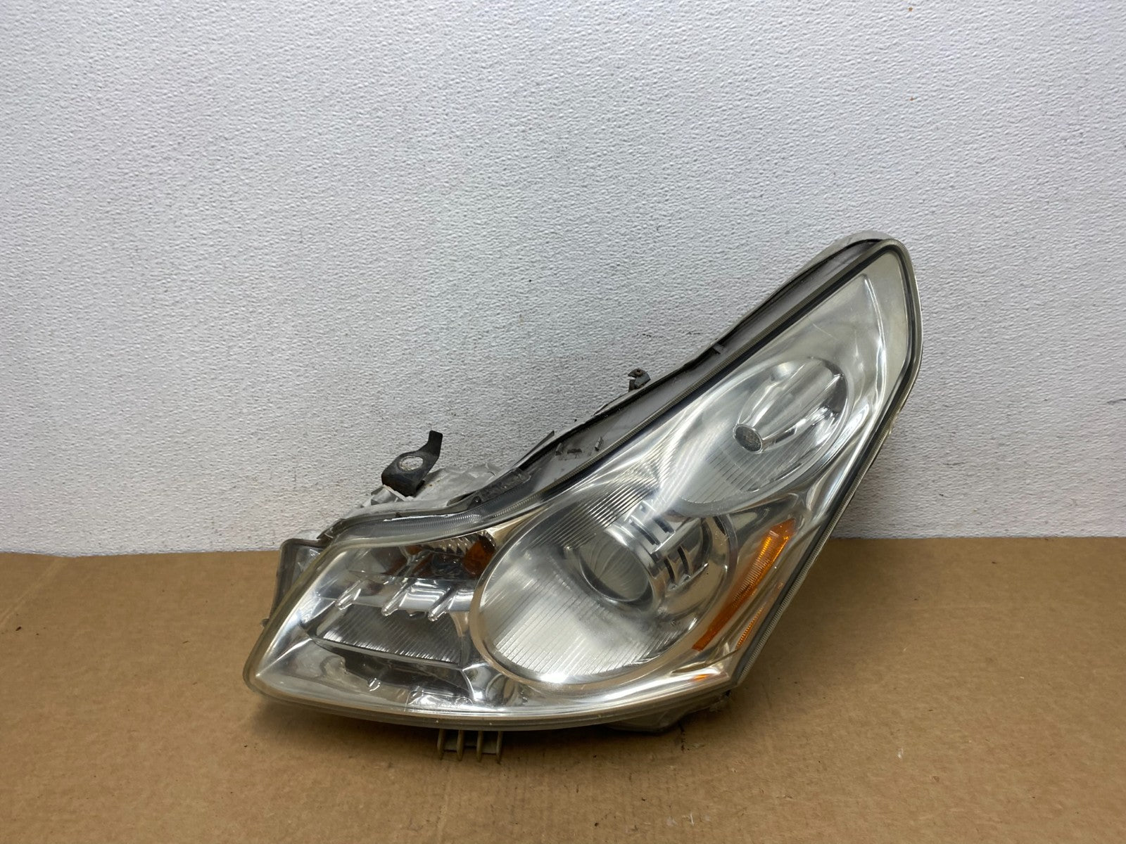 2007-2009 Infiniti G35 G37 Left Driver Hid Xenon Headlight Sedan AD5490 DW0