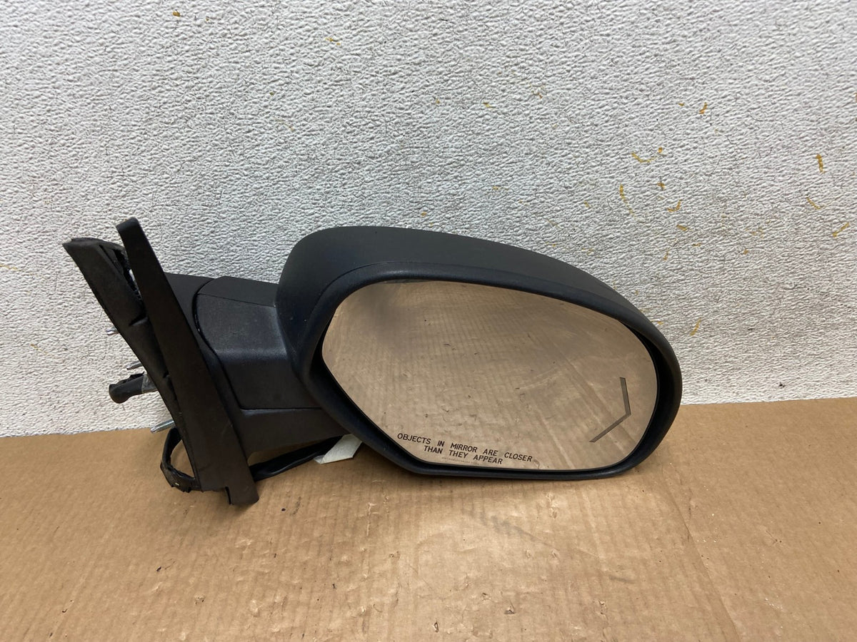 2007-2013 Chevrolet Tahoe Silverado Suburban Right Passenger Mirror AI5831 LK5