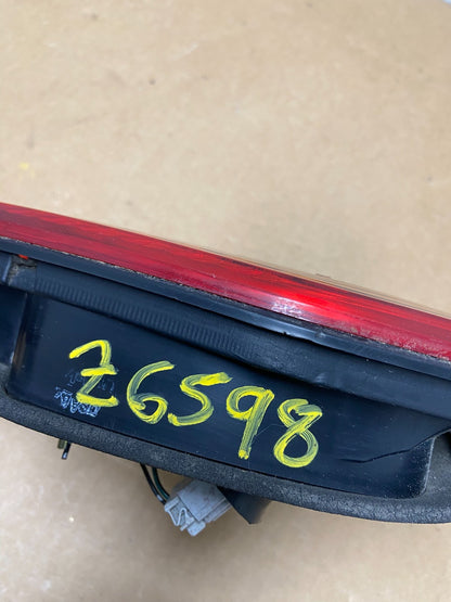 1998 to 2000 Honda Accord Left Driver LH Side Inner Tail Light OEM Z6598 DW6