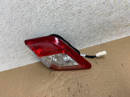 2010 - 2011 Toyota Camry Left Driver LH Side Inner Tail Light AI1254 LK1