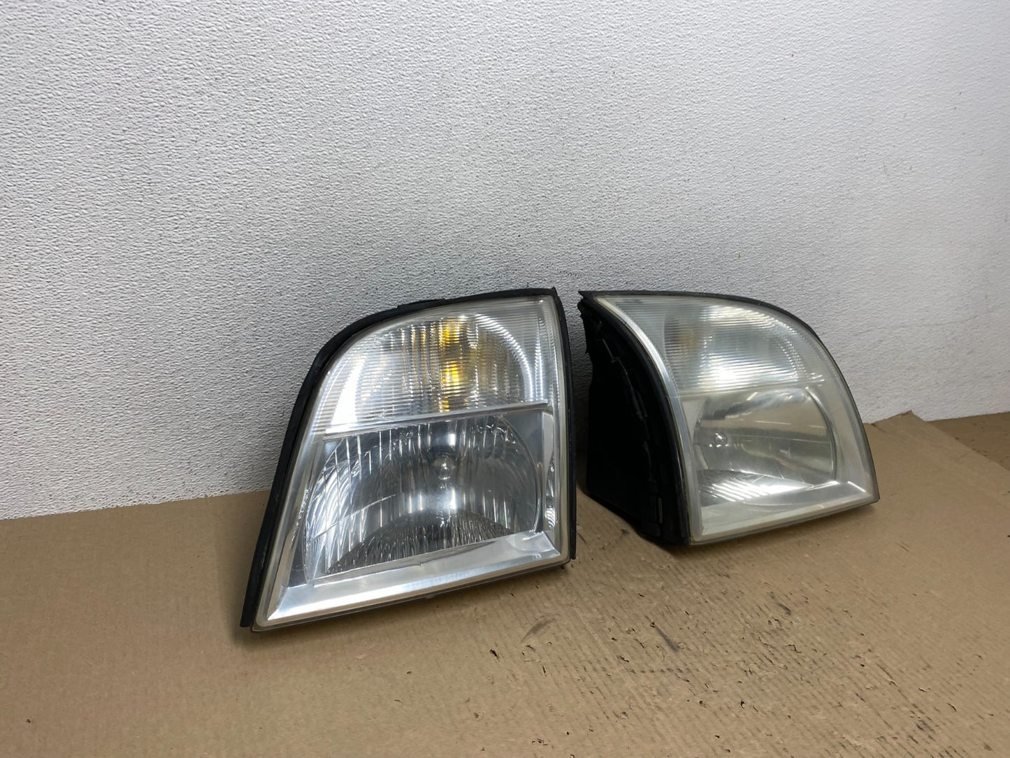2006-2010 Mercury Mountaineer Left+Right Side Halogen Headlights AE7065 DW2