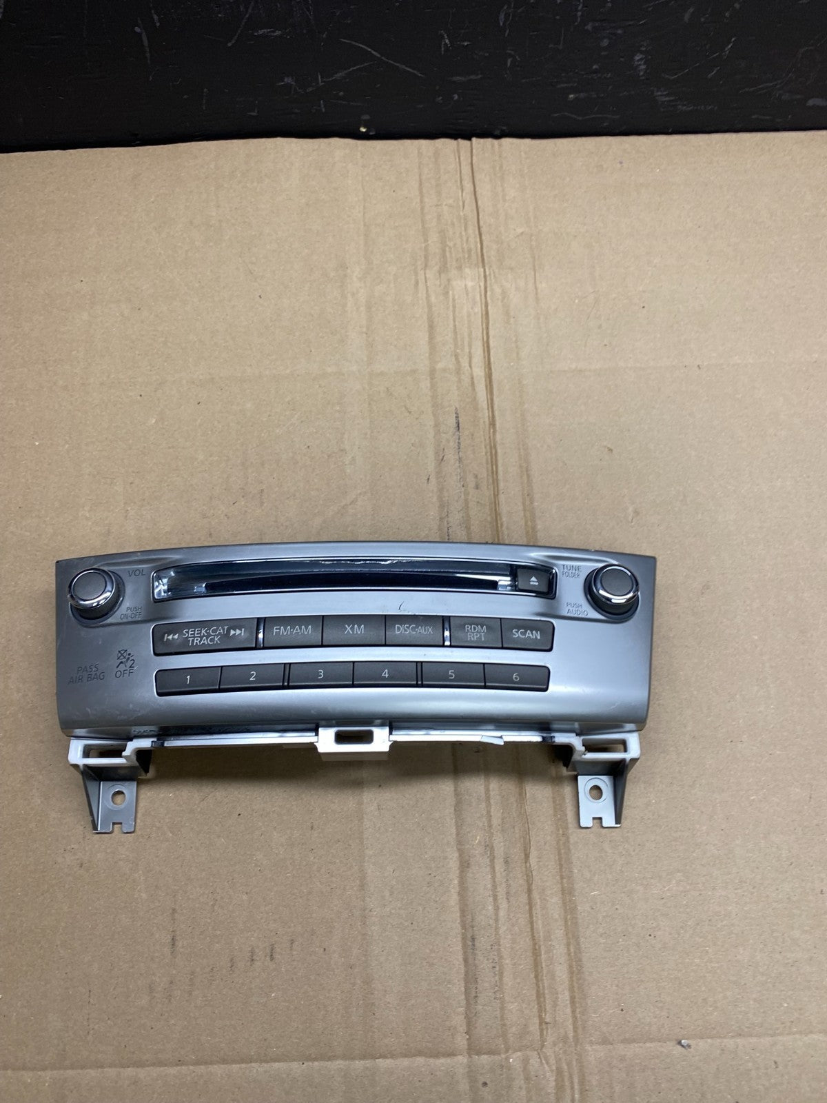 2013 2015 Infiniti JX35 Dashboard Center Radio AM/FM CD Player AB8662 DG0