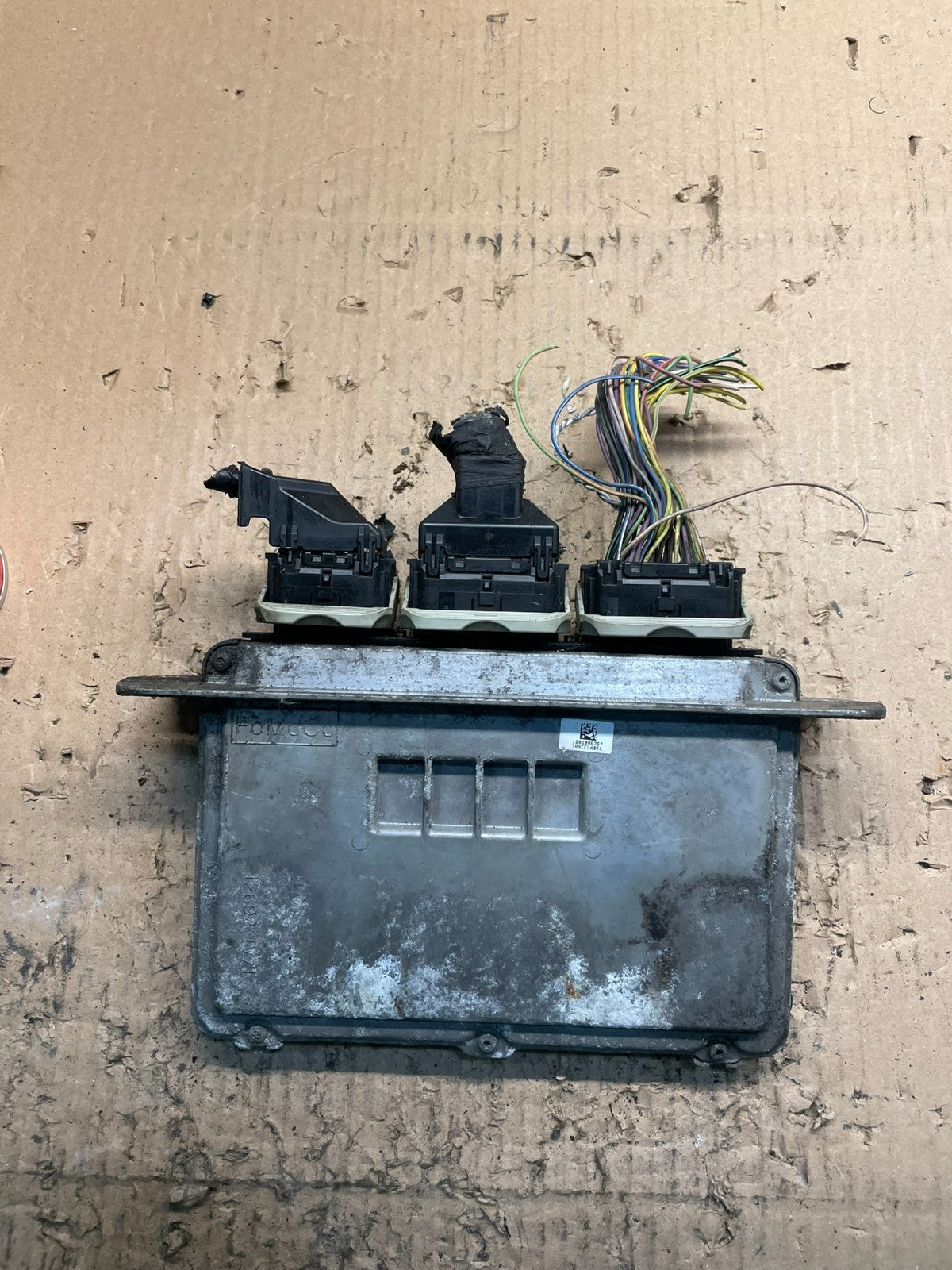 2011 to 2012 Ford E150 E250 4.6L Engine Control Module ECU ECM PCM u1627 DG0