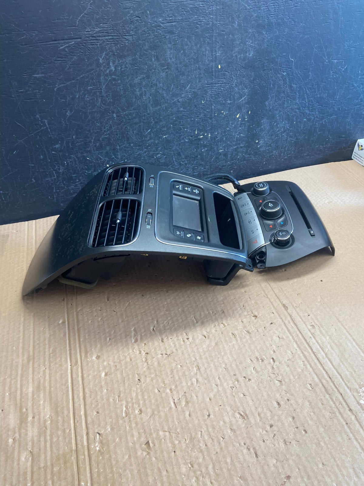 2011-2019 Dodge Journey Radio Display Screen Bezel Climate Trim Vents AF6274 DG1