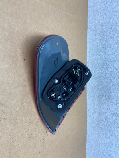 2011 2012 2013 Bmw X5 E70 Left Driver LH Tail Light AE2972 LK4