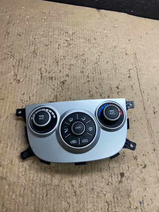 2010 2011 2012 Hyundai Santa Fe Automatic Climate AC Heater Control OE af1667 DG0