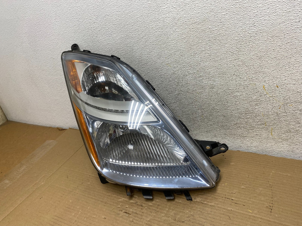 2006-2009 Toyota Prius Right Passenger Rh Side Headlight Halogen AH0575 DW2