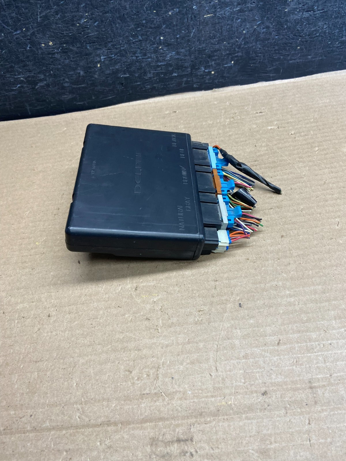2003-2006 Silverado Suburban Tahoe Body Control BCM Module AH1457 DG2