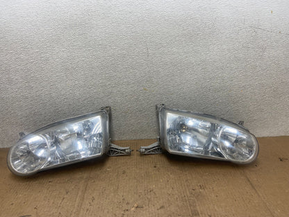 2001-2002 Toyota Corolla Left+Right Side Halogen Headlights OEM AA6835 DW0