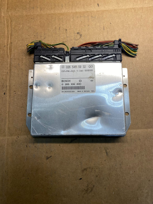 2000 - 2002 Mercedes E E430 ABS ESP Control Module 0265455932 AB3694 DG0