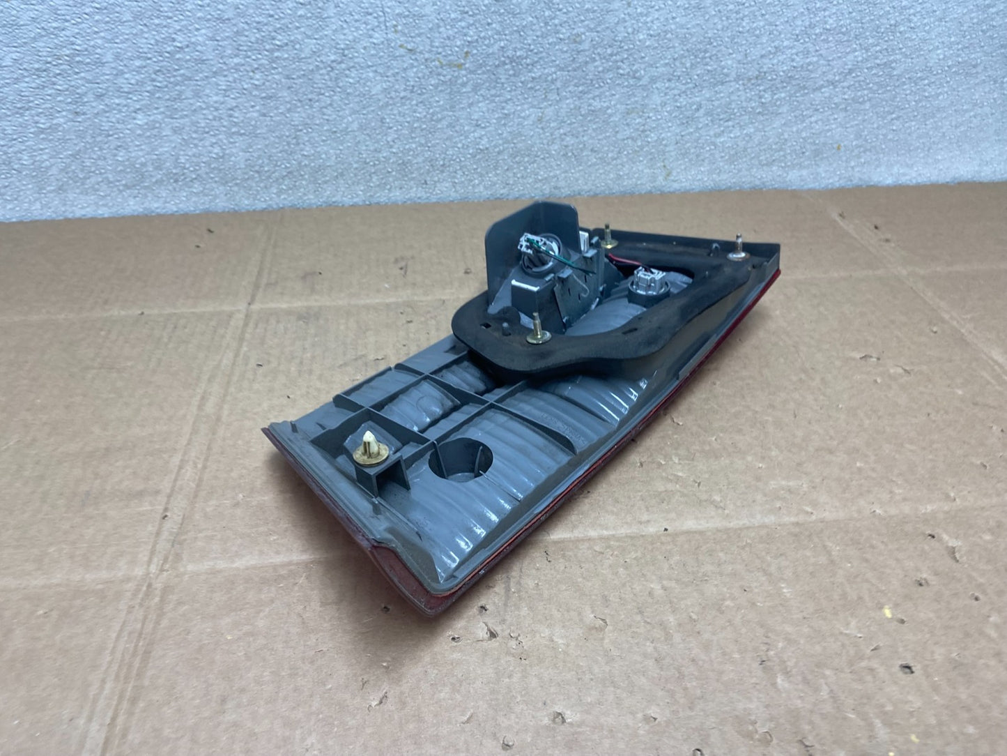 2005 Honda Accord Sedan Right Passenger Inner Tail Light OEM Y8534 DW5