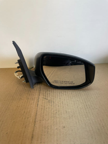 2013 to 2019 Nissan Sentra Right Passenger Side Door Mirror AF5514 DW8