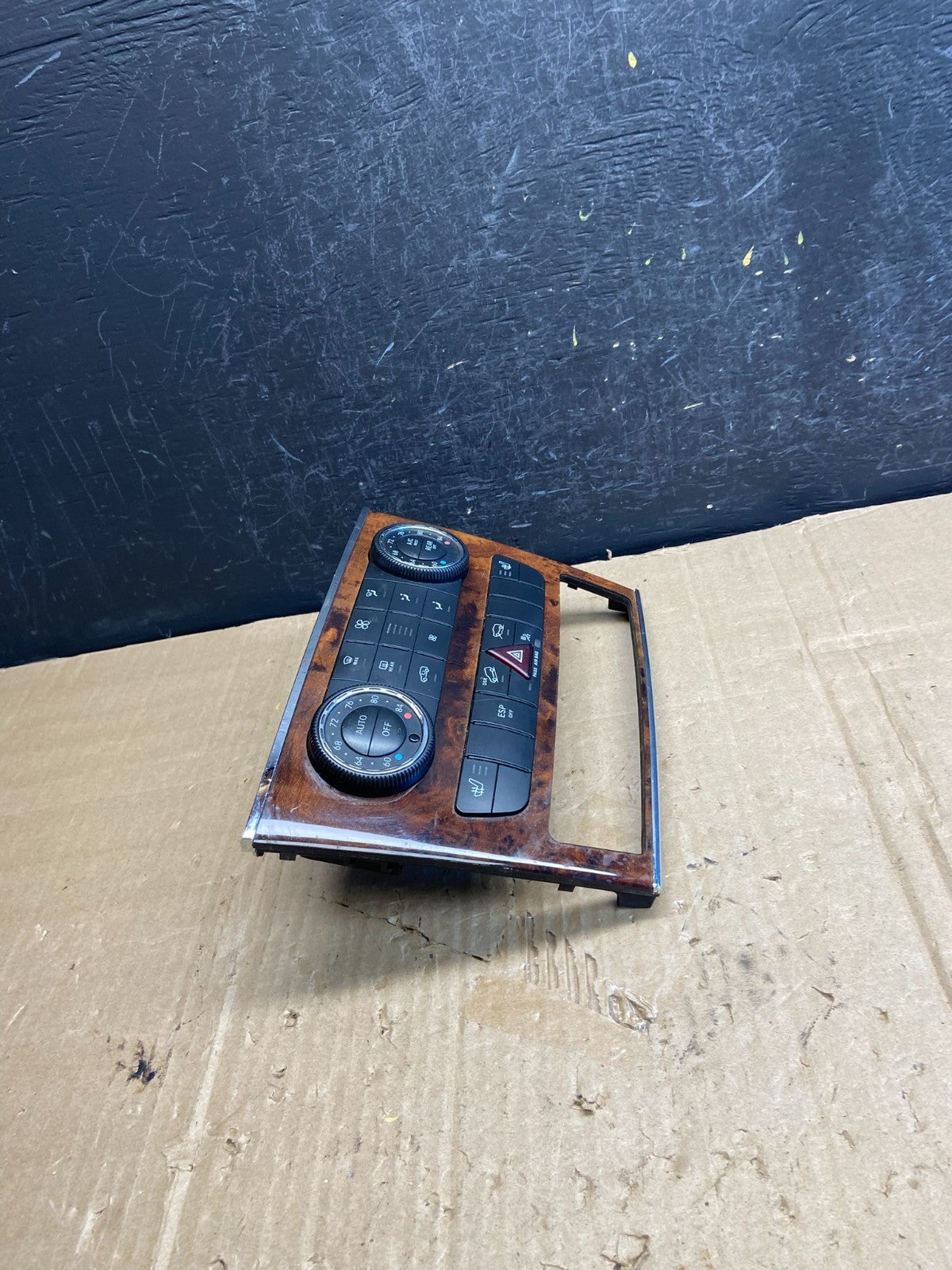 2007-2012 Mercedes X164 GL350 GL450 Climate Control Bezel Wood Switch AE1852 DG1