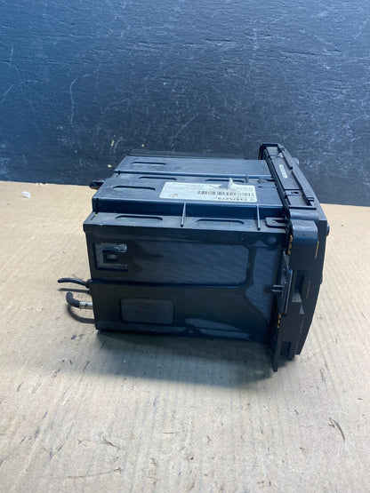 2015-2024 Chevrolet Express GMC Savana Radio AM FM mp3 Aux Input AE7731 DW2