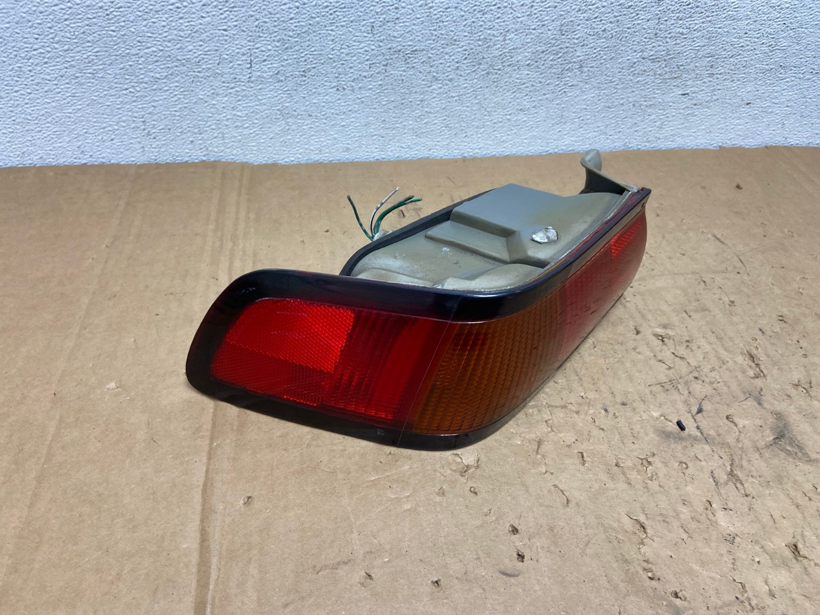 1997 1998 1999 Toyota Camry Tail Light Left Driver Rh Side AD3098 LK2
