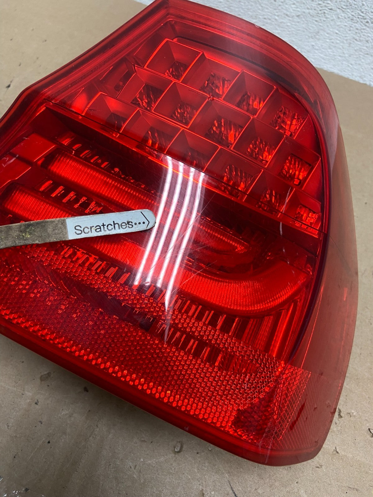 2009 2010 BMW 328i 3 Series Right Passenger RH Side Tail Light AE5957 DW3