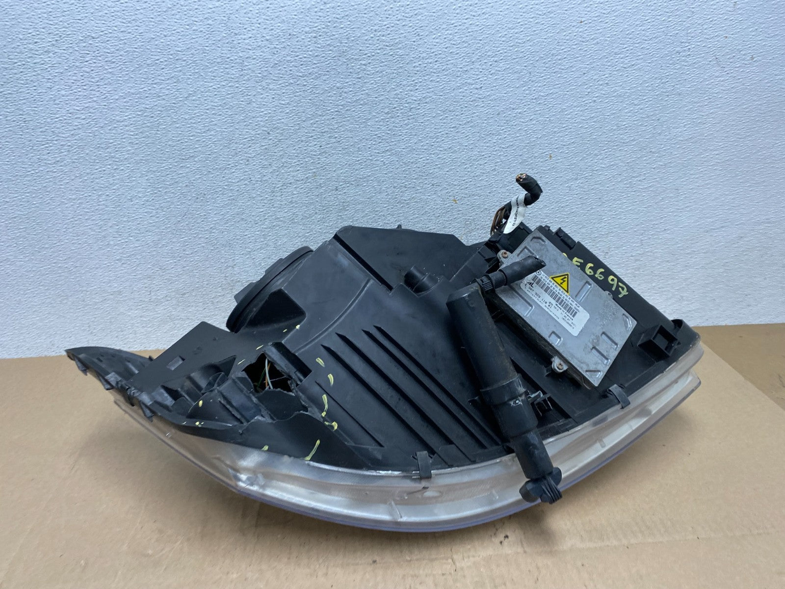 Xenon HID 2007 to 2009 Mercedes S-Class Left Driver LH Headlight AE6697 DW9