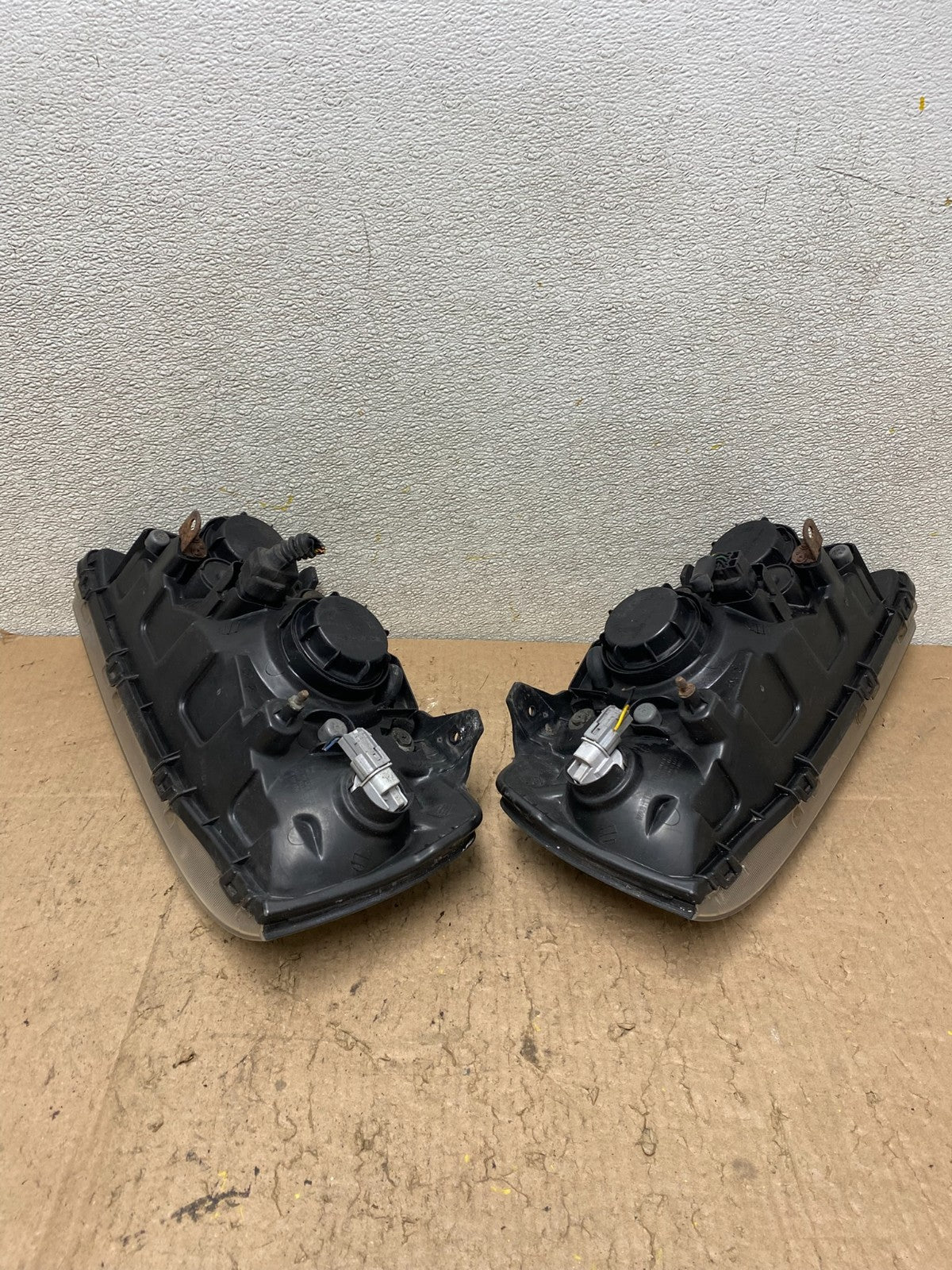 2004 2005 2006 Hyundai Elantra Left+Right Set Halogen Headlights W2771 DW6
