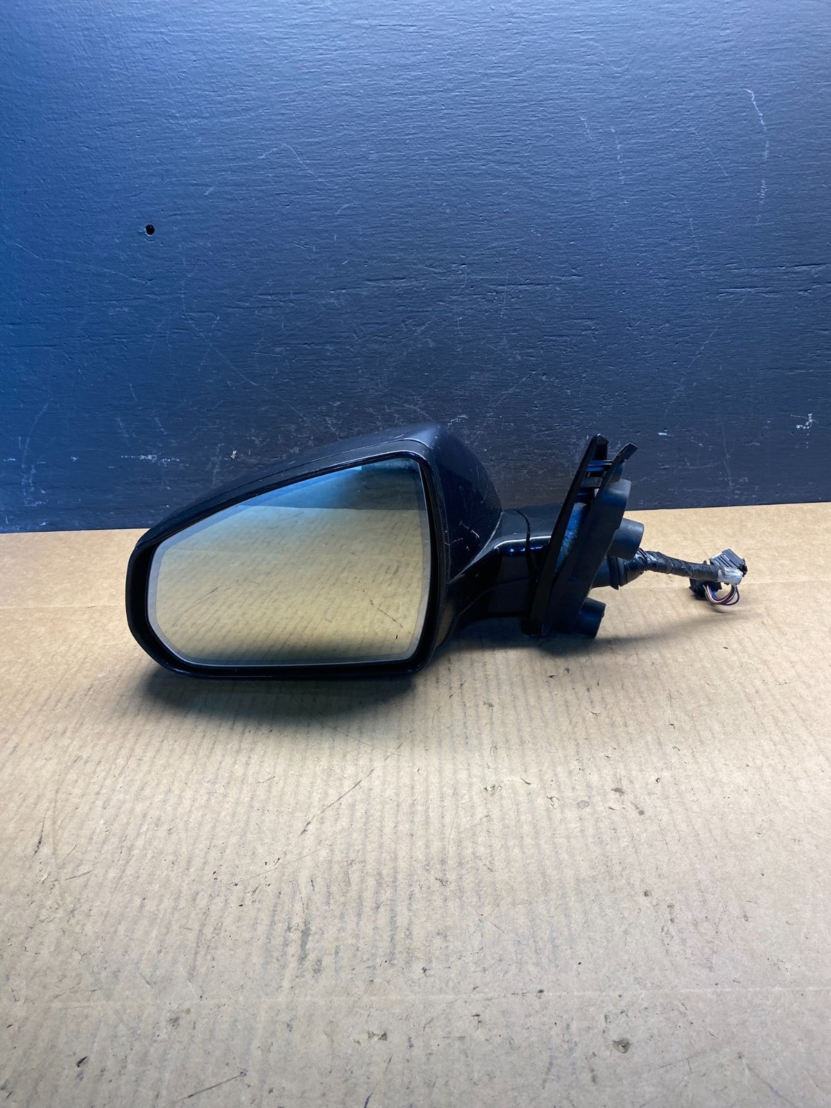 2010 to 2015 Cadillac SRX Left Driver Lh Side View Door Mirror Oem AC2858 DW5