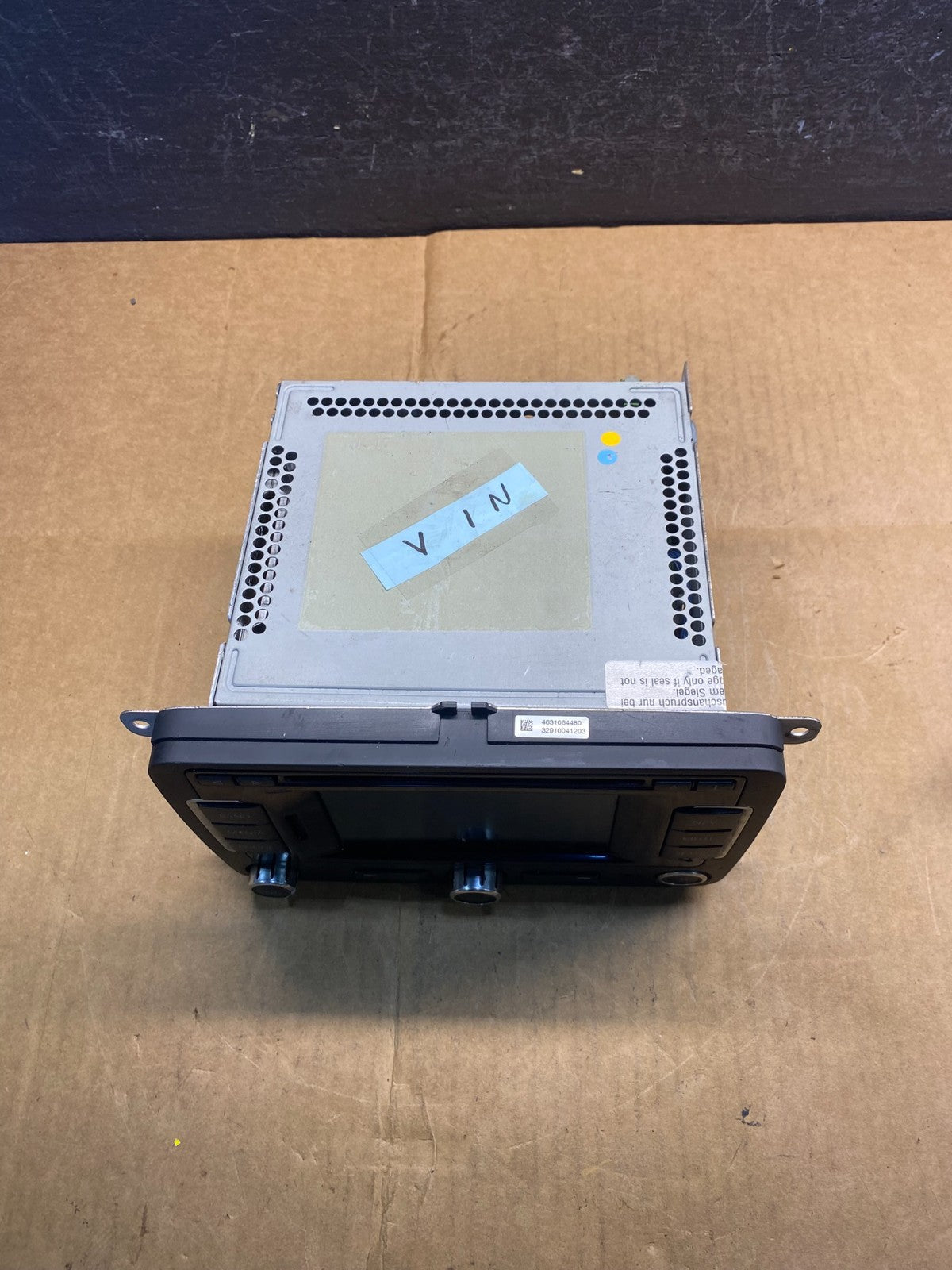 2009 to 2013 Volkswagen Tiguan Radio CD Player Screen Display AD3589 DG3