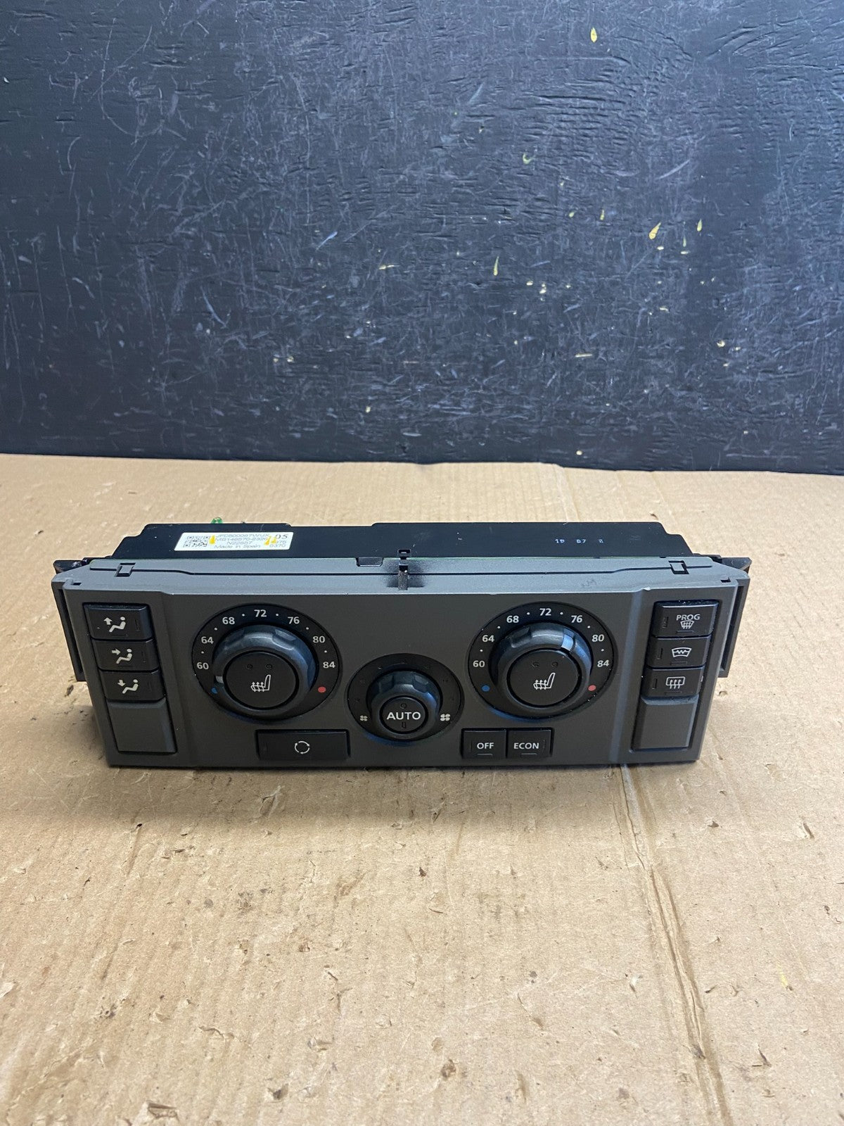 2008 to 2009 Land Rover Range LR3 AC Heater Climate Control Module AE4038 DG0