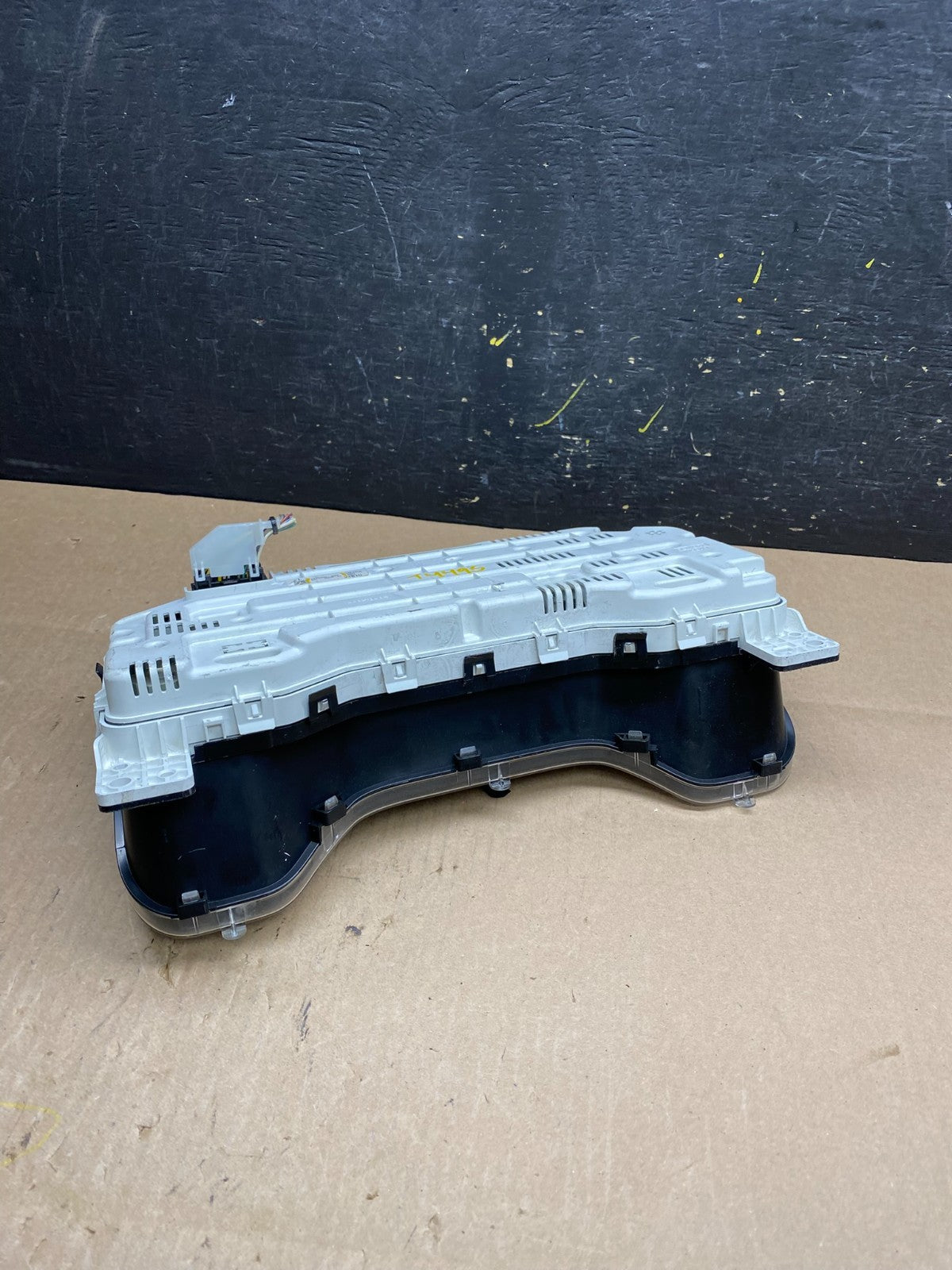 2009 to 2011 Ford E150 E250 E350 VAN Gauge Speedometer Cluster T4495 DG5
