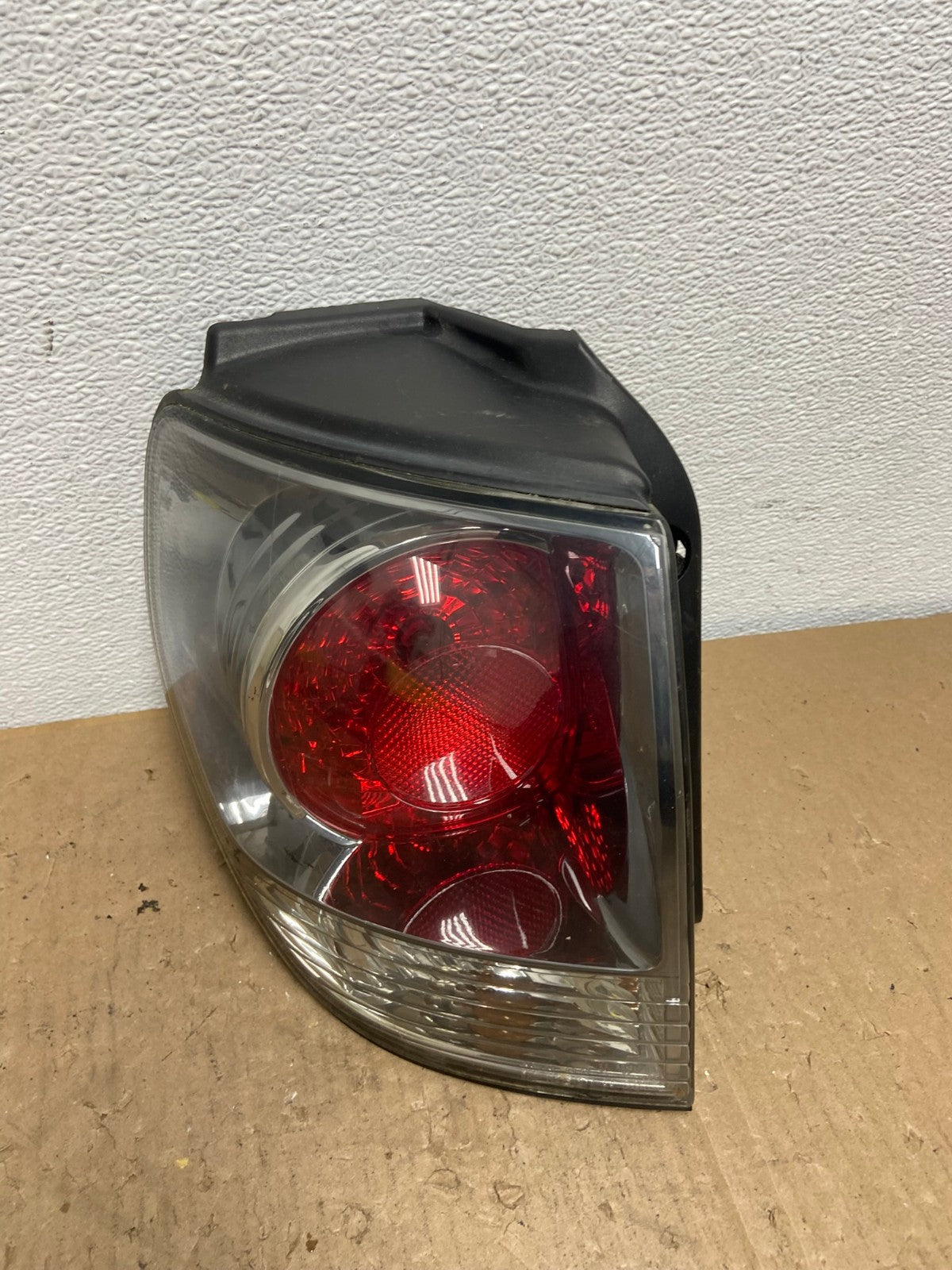 2001 2002 2003 Lexus Rx300 Left Driver Lh Side Tail Light Oem  AB6742 LK0