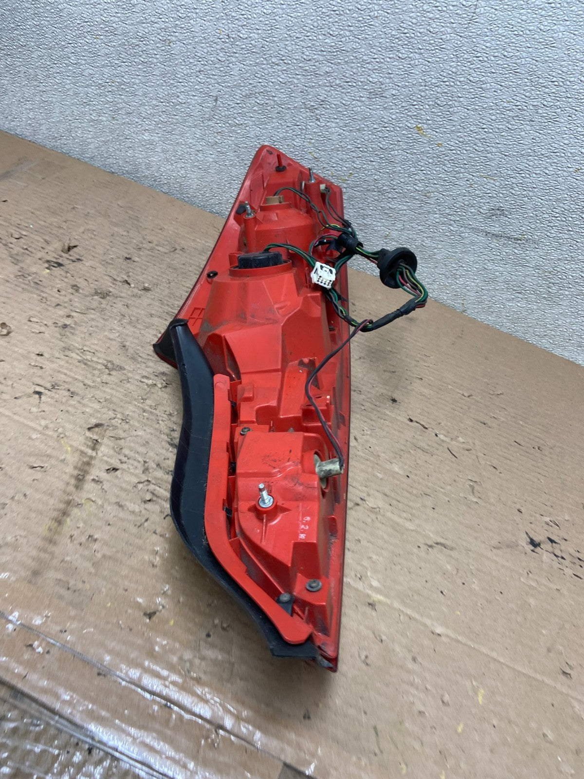 2006 - 2007 Infiniti G35 Coupe Left Driver LH Outer Tail Light Oem AA9816 LK7