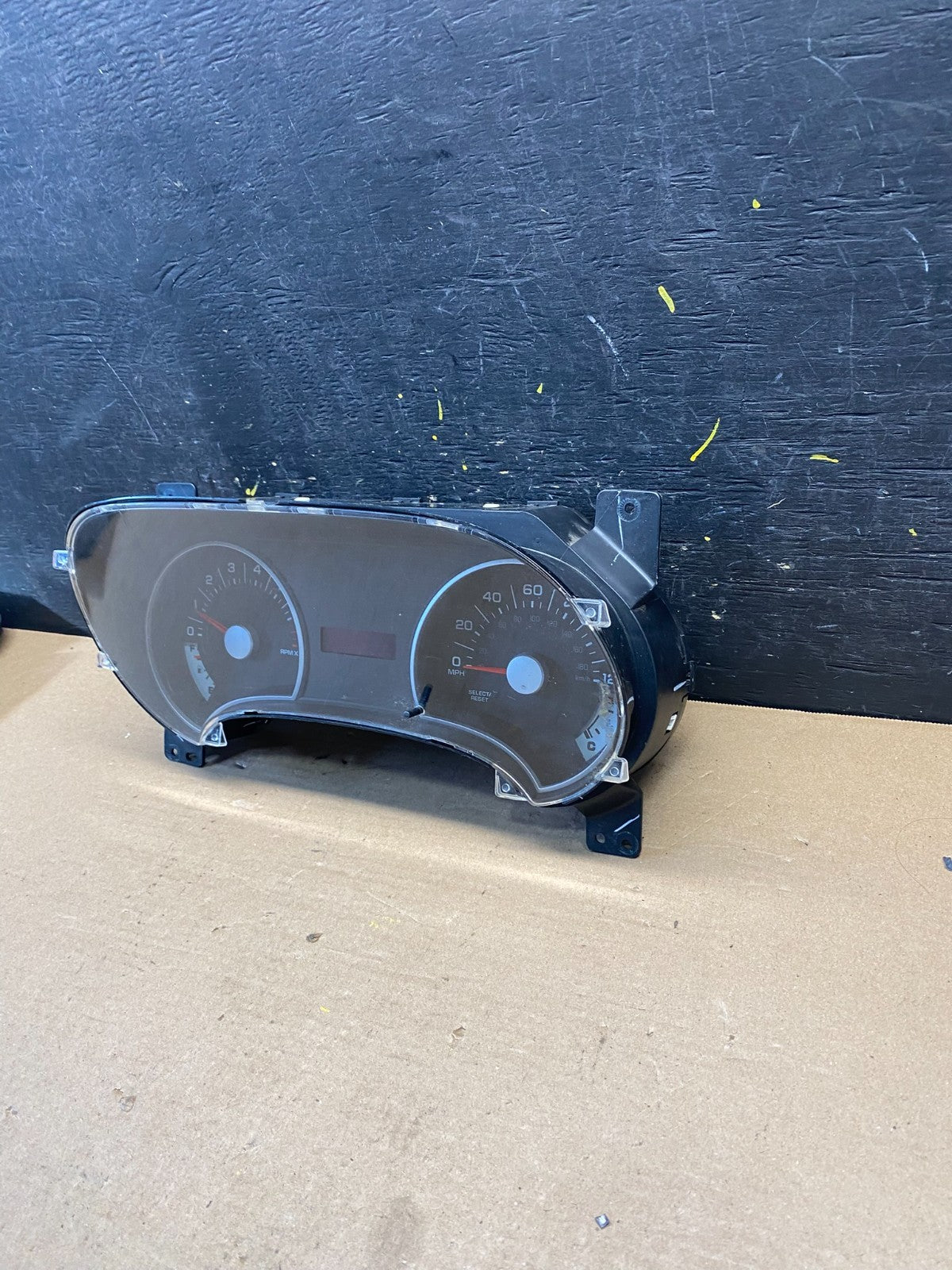 2006 2007 Ford Explorer Speedometer Cluster Gauge Oem s6376 DG1
